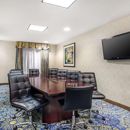 Best Western Plus Waynesboro Extérieur photo