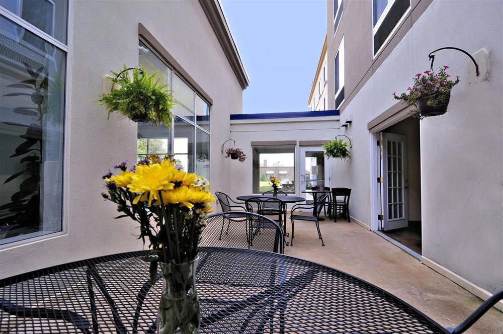 Best Western Plus Waynesboro Extérieur photo